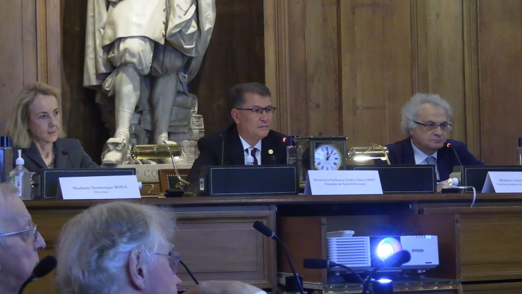 TDK ve Fransız Akademisinden Paris'te ortak toplantı